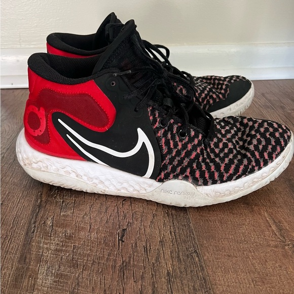 Nike KD Trey 5 VIII Bred Black White Red Men's size 10 CK2090-002 - Picture 2 of 16